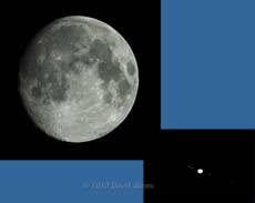 The moon and Jupiter at 10.25pm, 20 October 2010